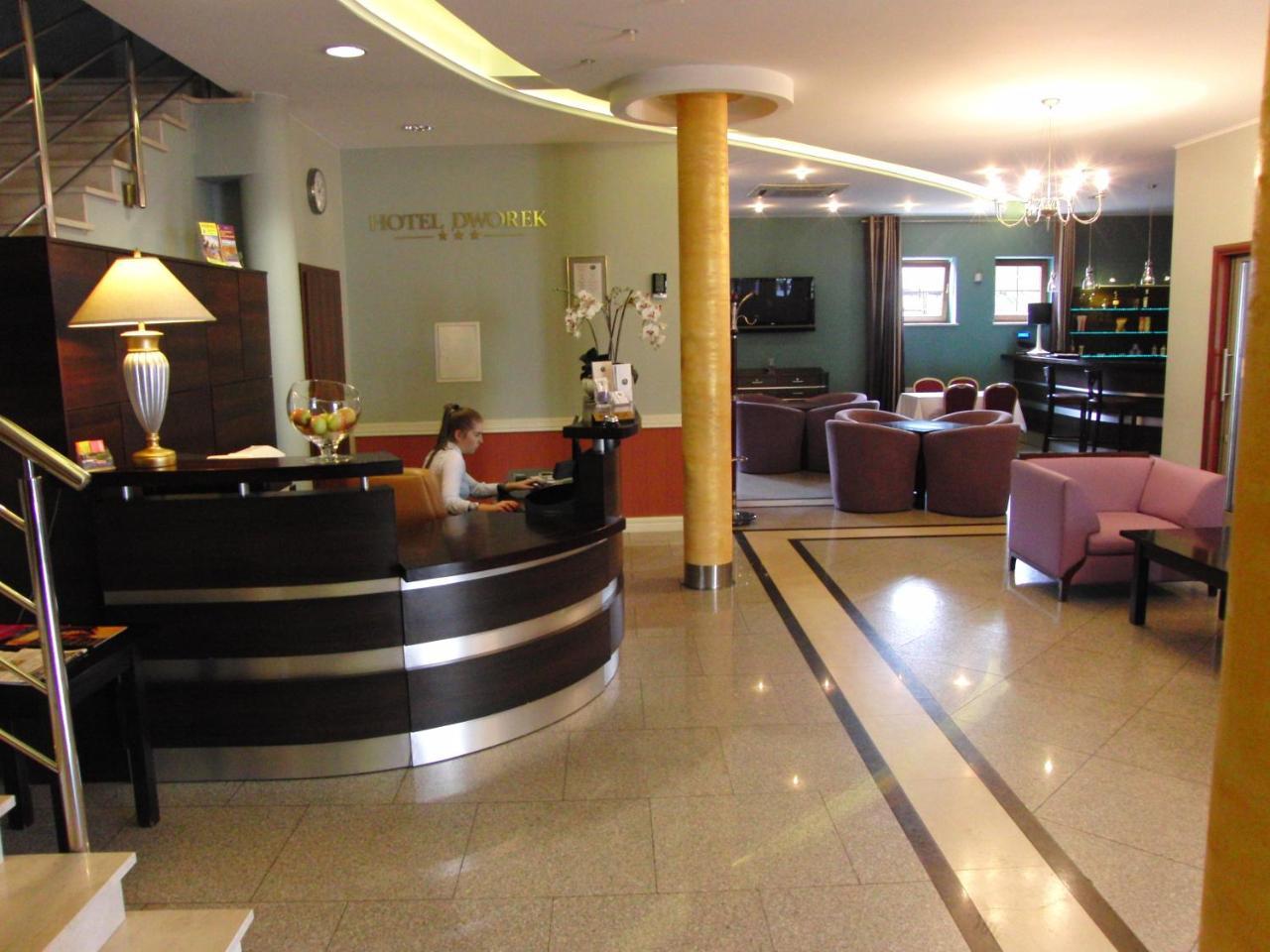 Hotel Dworek*** Skierniewice Esterno foto